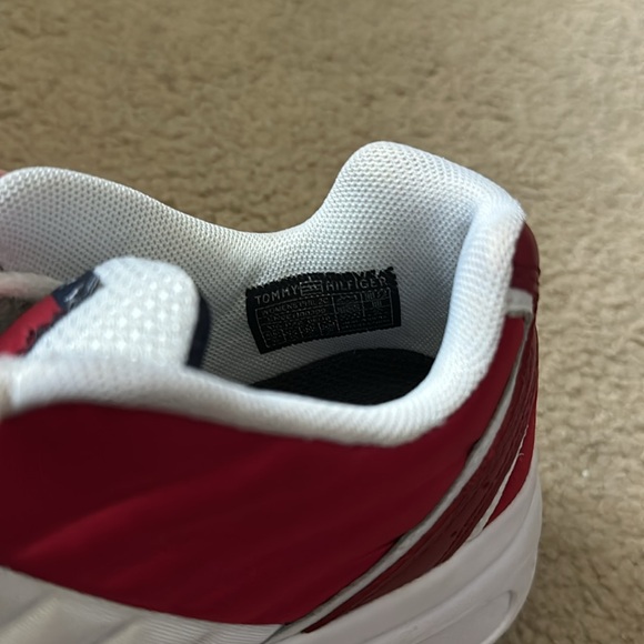 Tommy Hilfiger Sneakers - Picture 9 of 13